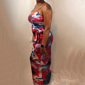 NWOT Maxi Dress w/ matching mask